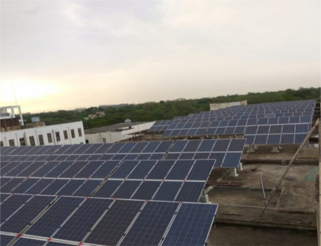 rooftop solar panel by solid solar